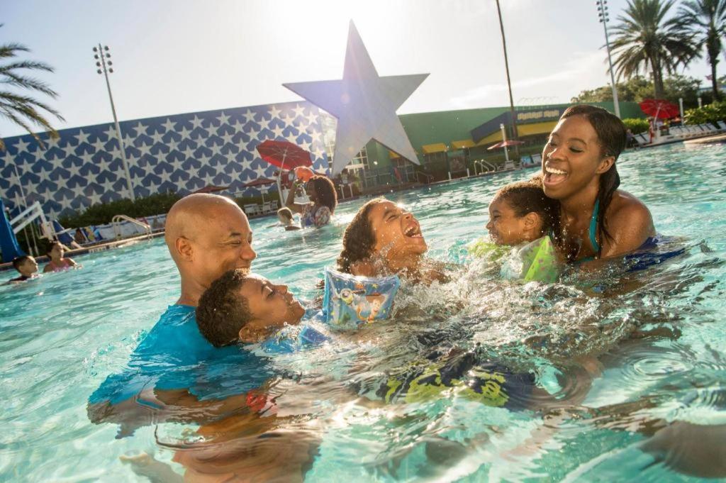 סלבריישן Disney'S All-Star Sports Resort מראה חיצוני תמונה
